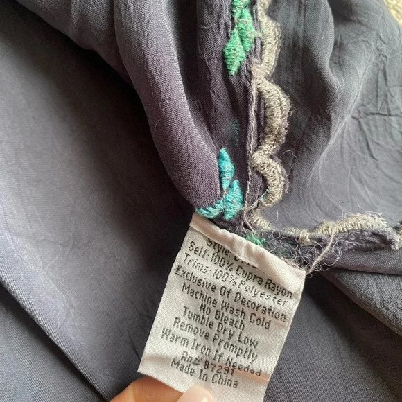 Johnny Was Selena Blouse Women’s Medium Embroidered Floral Tunic Poncho - Picture 4 of 6